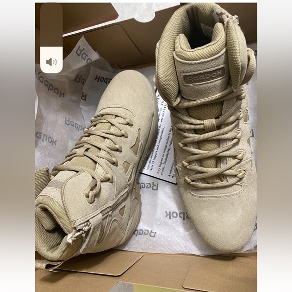 Reebok Other - NWT Reebok Beige High-Top  Rapid Response Military Boots size 11